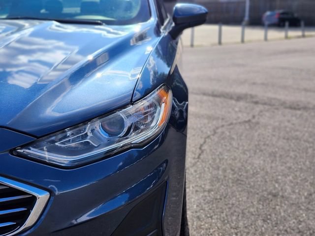 Certified 2019 Ford Fusion SE FWD image 10