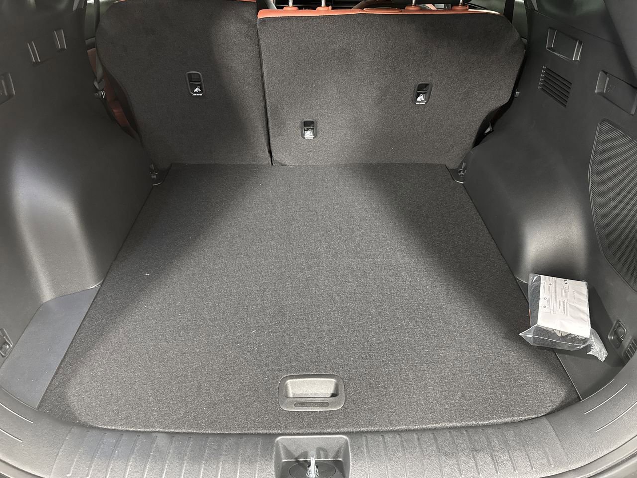 New 2026 Kia Sportage SX image 30