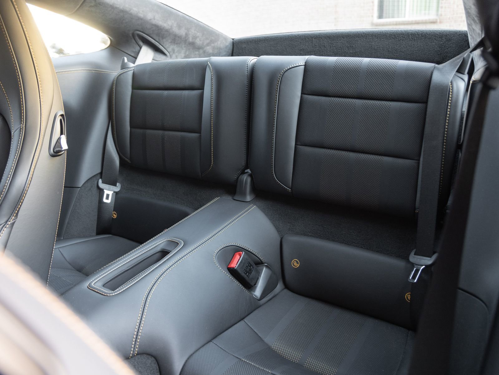 Certified 2018 Porsche 911 Turbo S image 33