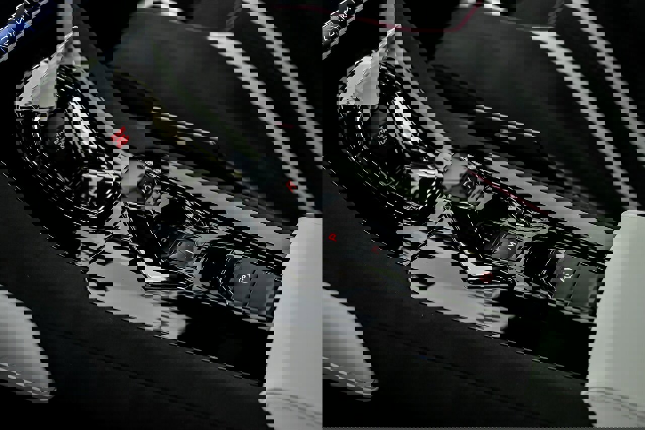 Used 2023 Lamborghini Huracan Tecnica image 40