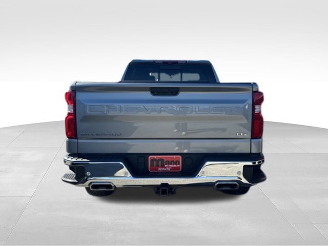Used 2023 Chevrolet Silverado 1500 LTZ w/ LTZ Premium Package AWD/4WD image 5