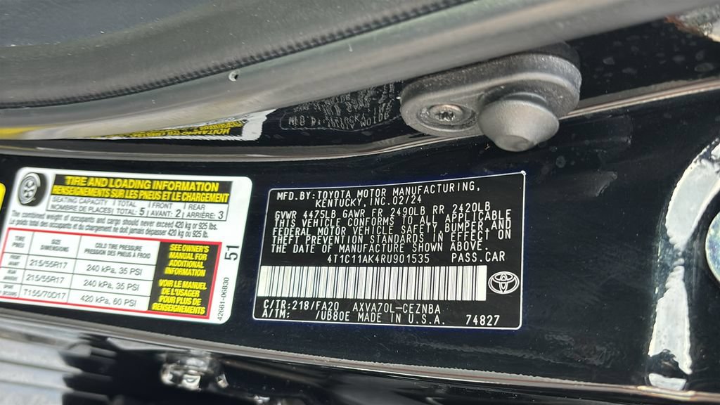 Used 2024 Toyota Camry LE FWD image 31