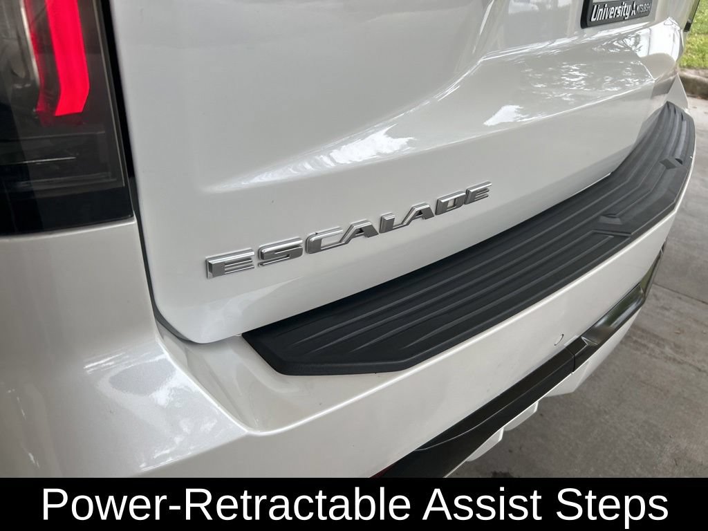 Used 2024 Cadillac Escalade V AWD/4WD image 23