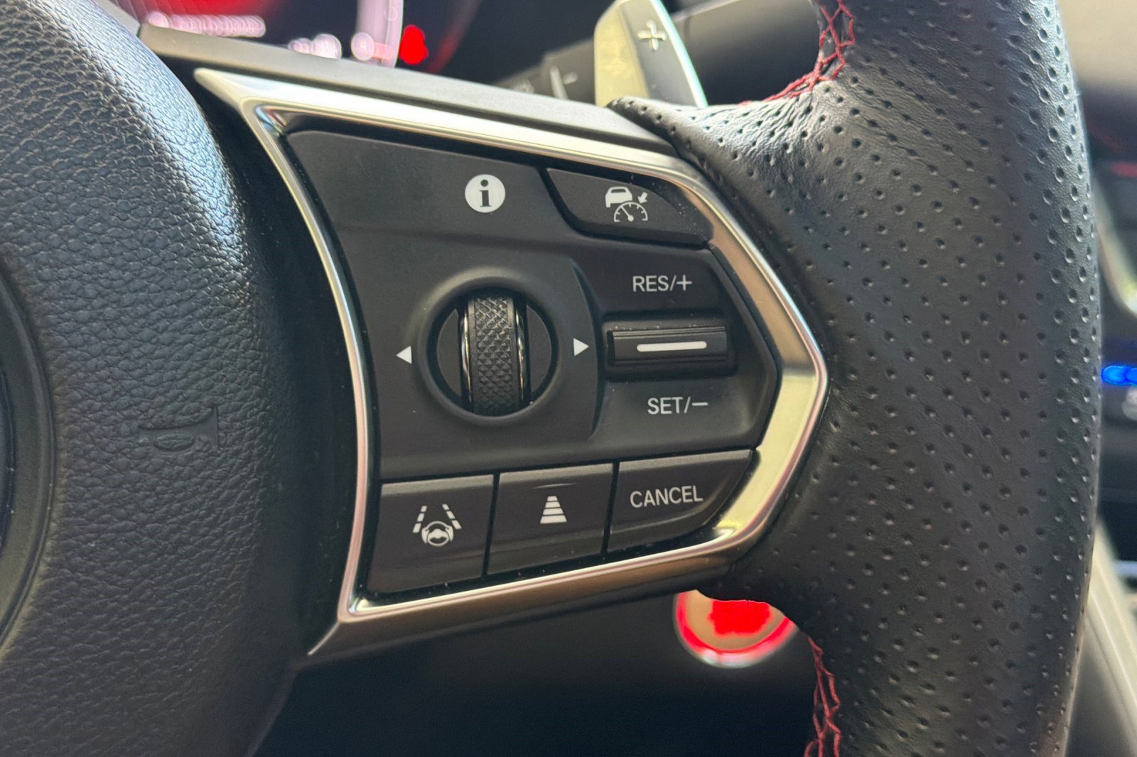Used 2025 Acura TLX Type S AWD/4WD image 31