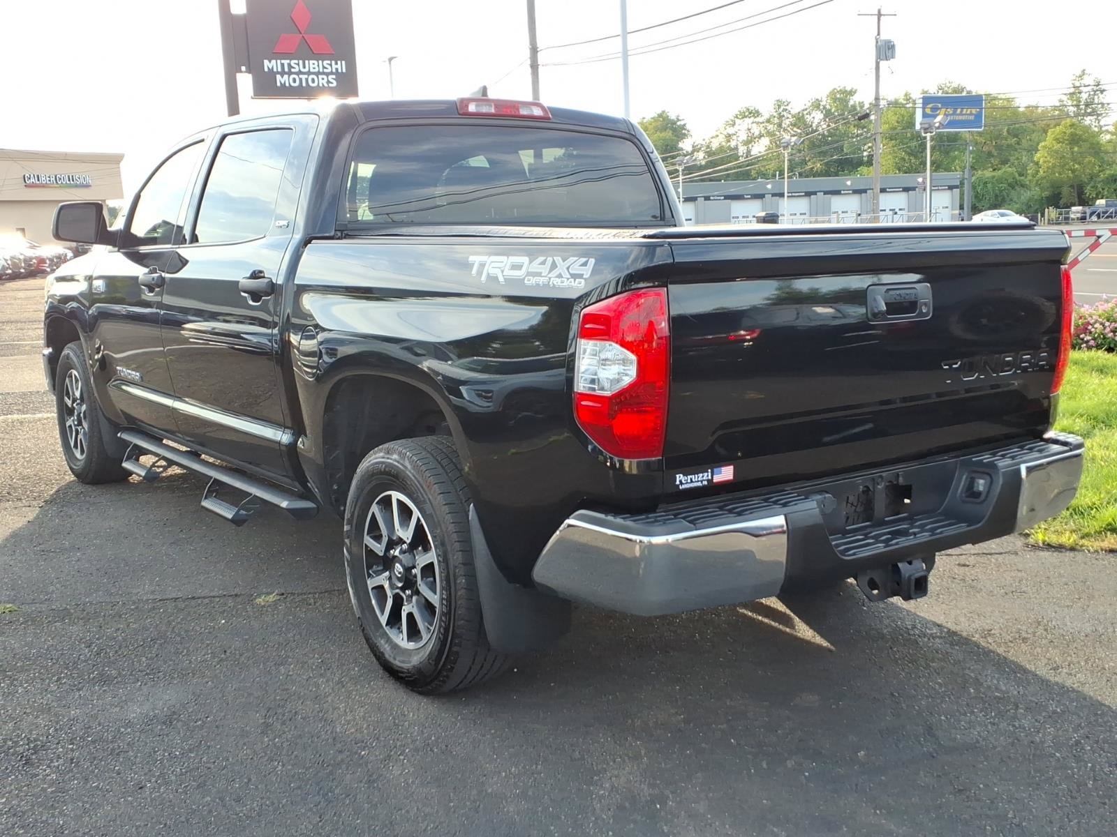 Used 2020 Toyota Tundra SR5 w/ TRD Off-Road Package AWD/4WD image 6