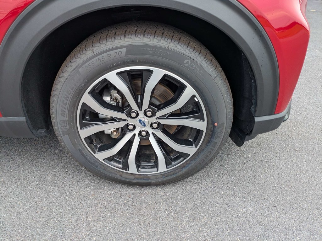New 2025 Ford Explorer ST-Line w/ Premium Package RWD image 34