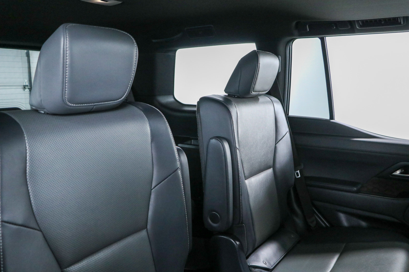 Used 2024 Lexus GX 550 w/ Accessory Package (Z1) AWD/4WD image 30