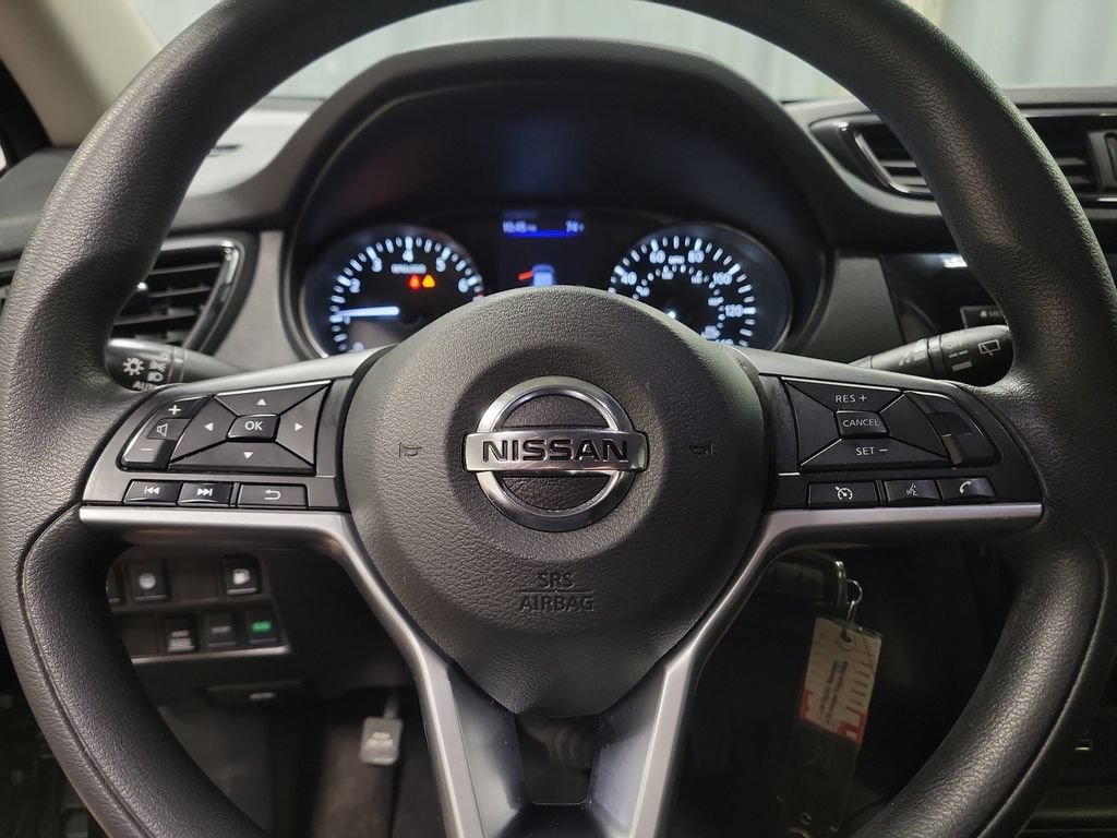 Used 2020 Nissan Rogue S AWD/4WD image 21