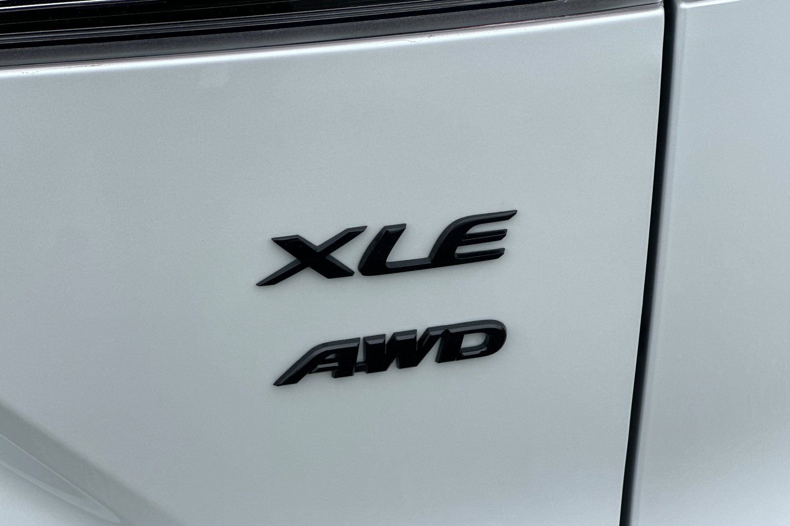 New 2026 Toyota Corolla Cross XLE w/ Convenience Package AWD/4WD image 7