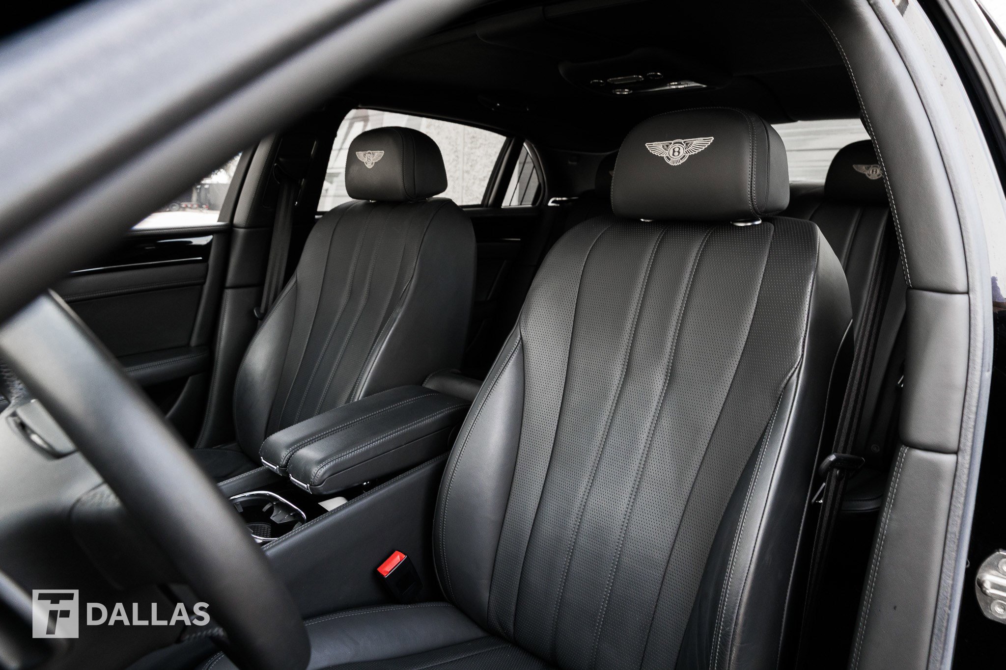 Used 2014 Bentley Flying Spur W12 image 23