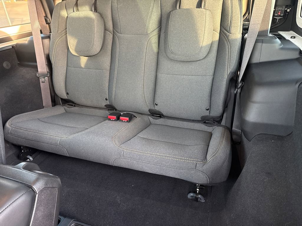 Used 2024 Jeep Wrangler Sport S image 17