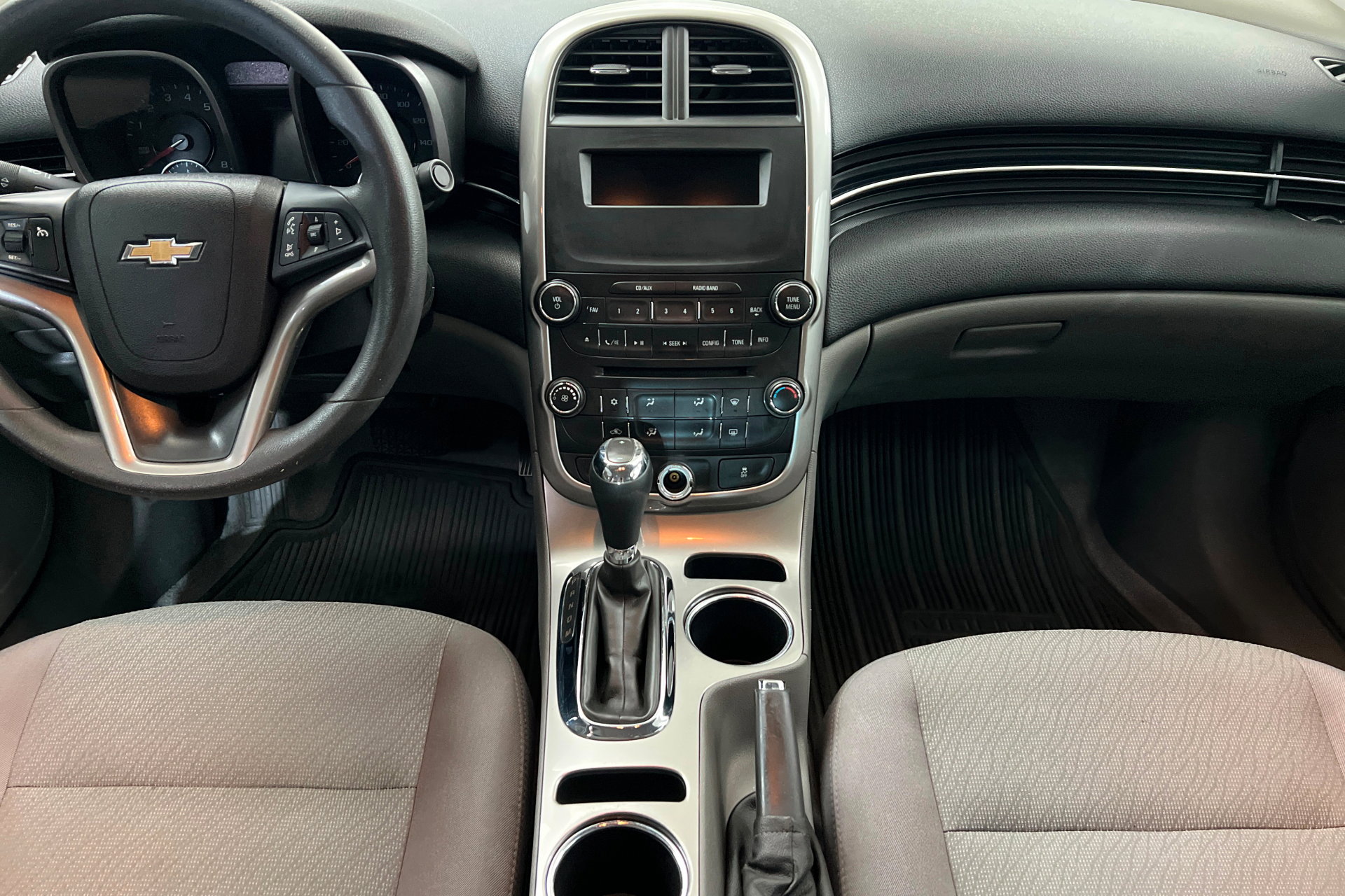 Used 2014 Chevrolet Malibu LS FWD image 14
