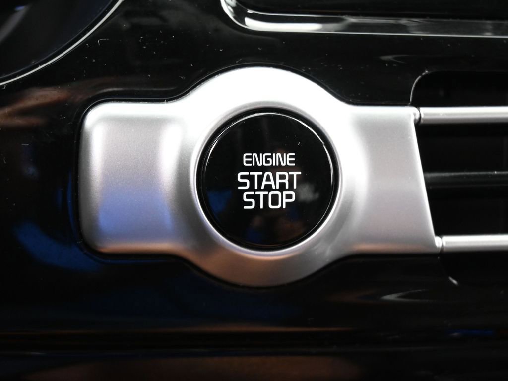 Used 2022 Kia Seltos EX image 32