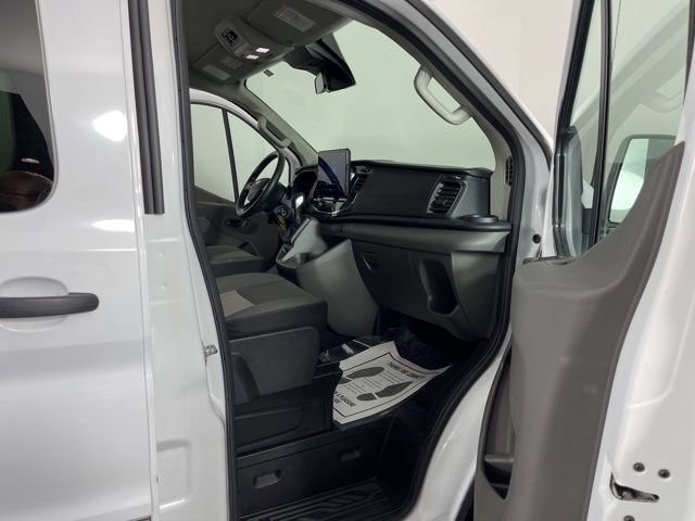 Used 2024 Ford Transit 350 XLT image 33
