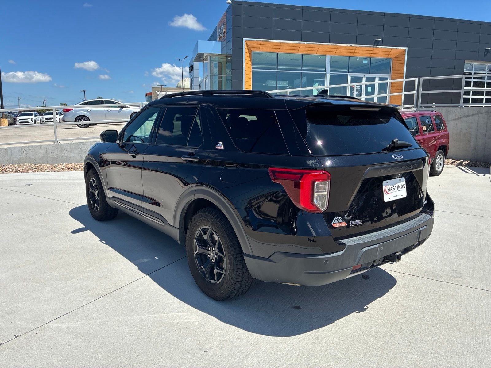 Used 2022 Ford Explorer Timberline AWD/4WD image 3