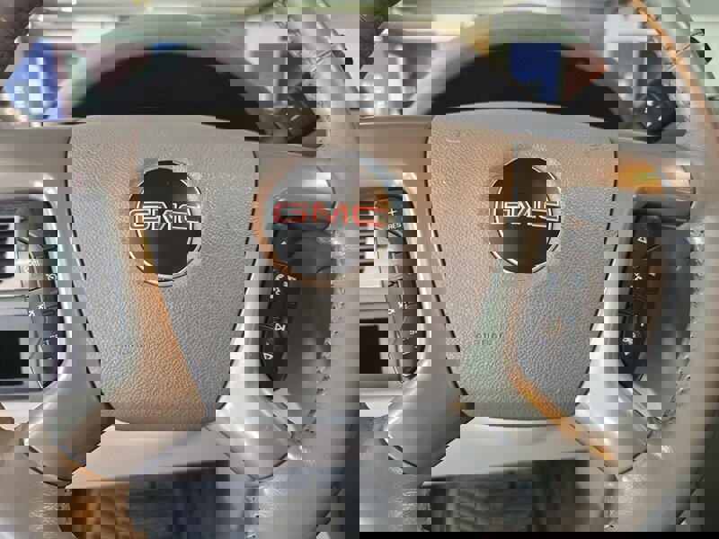 Used 2012 GMC Yukon XL SLT RWD image 28