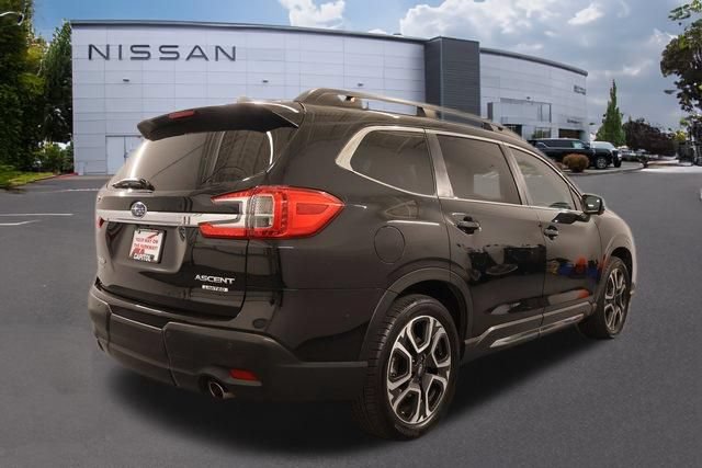 Used 2023 Subaru Ascent Limited w/ Technology Package AWD/4WD image 3