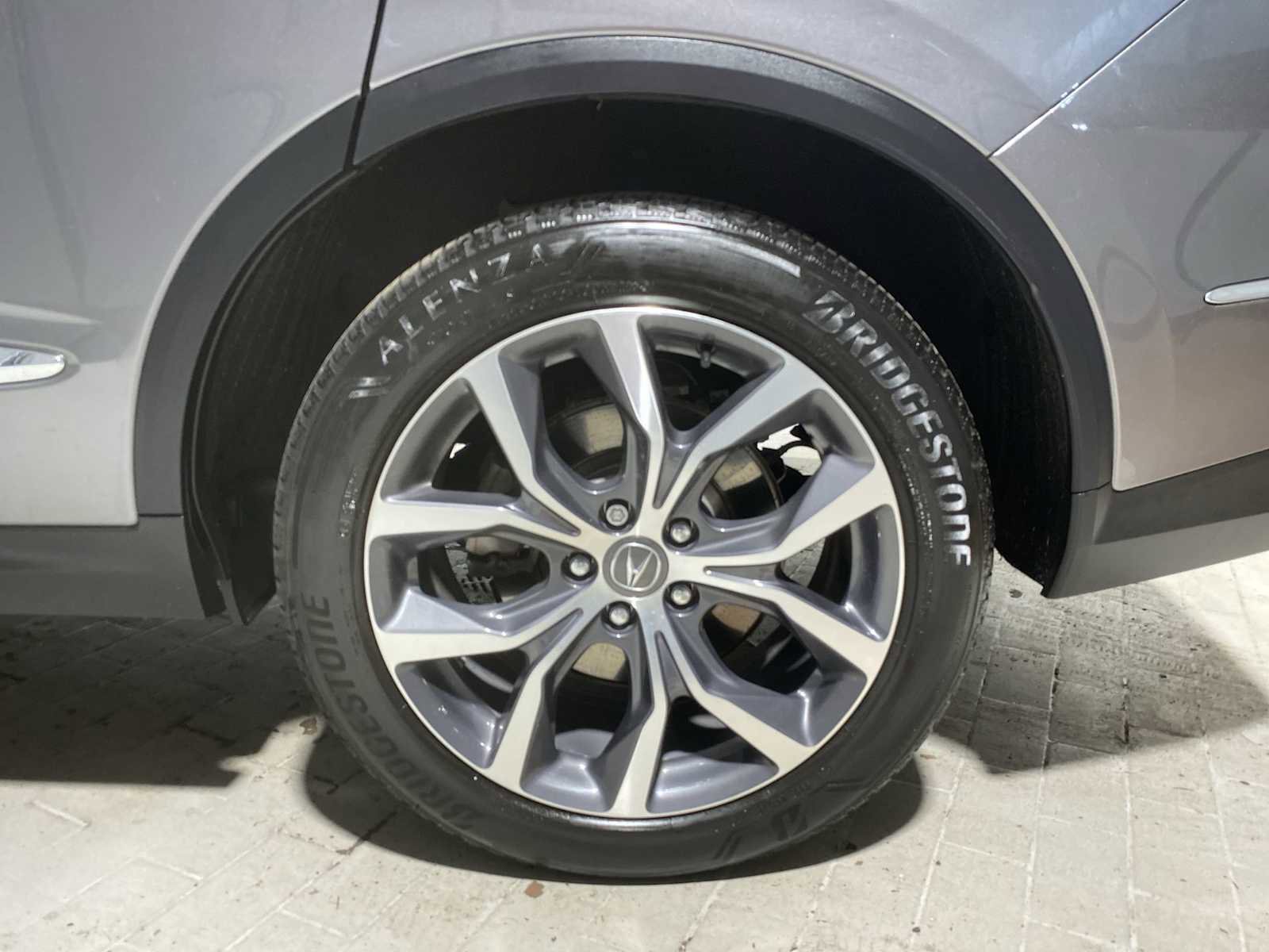 Used 2023 Acura MDX SH-AWD w/ Technology Package image 8