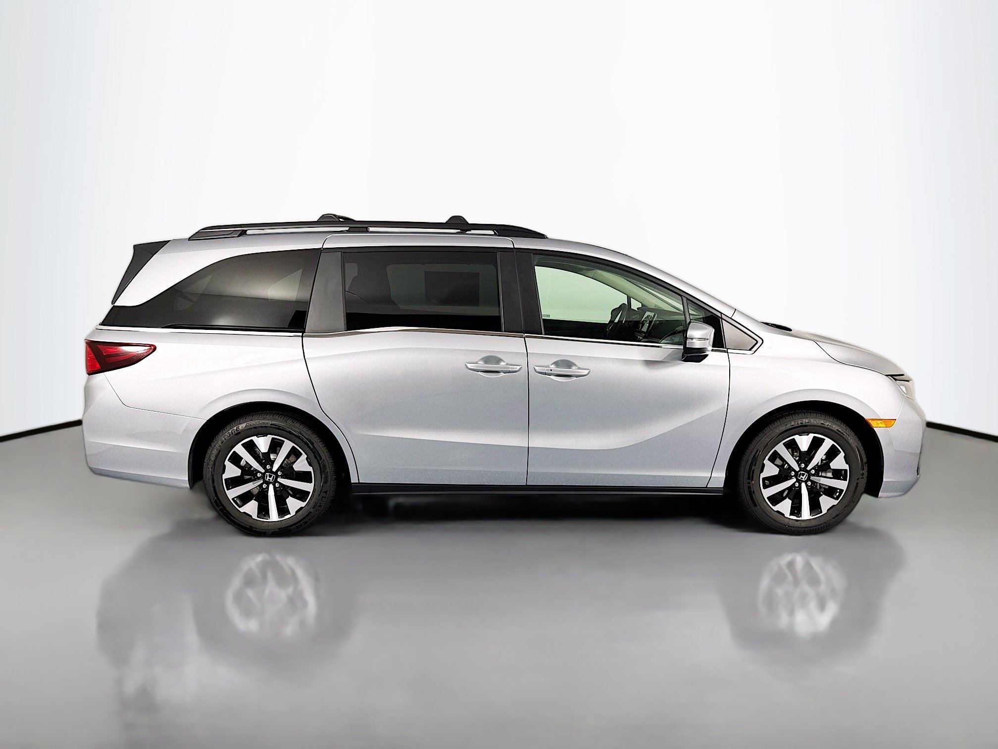 New 2026 Honda Odyssey EX-L image 4