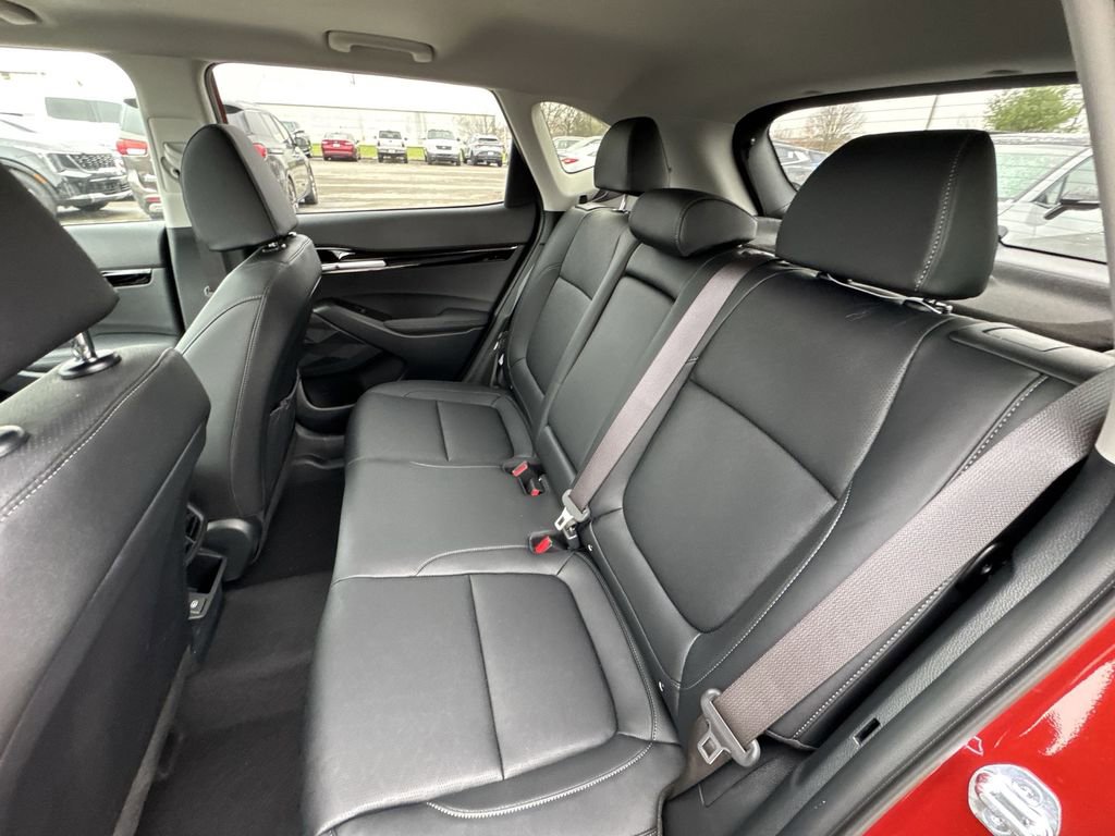 Used 2026 Kia Seltos SX w/ SX Sunroof Package image 23