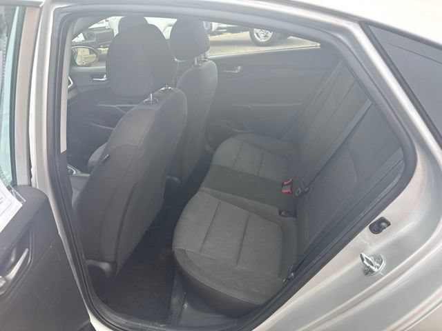 Used 2021 Hyundai Accent SE FWD image 10