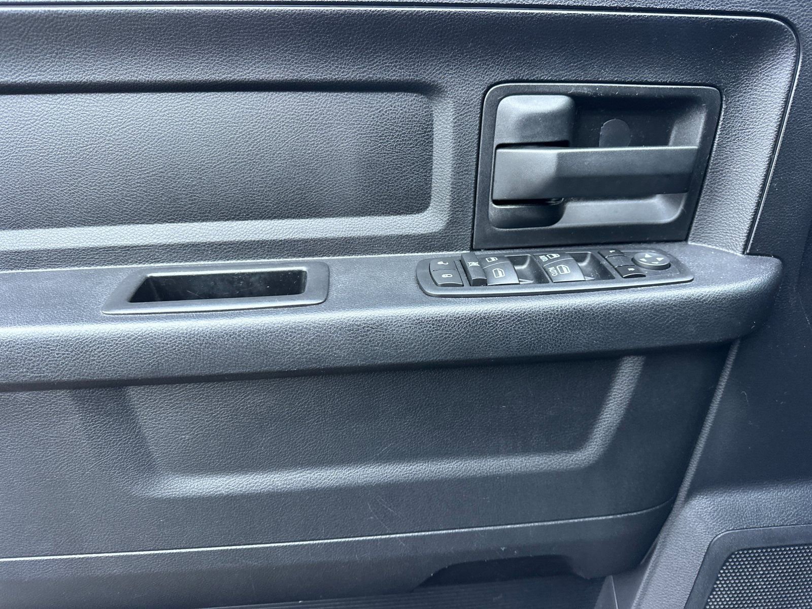 Used 2015 RAM 1500 Tradesman w/ Popular Equipment Group image 11