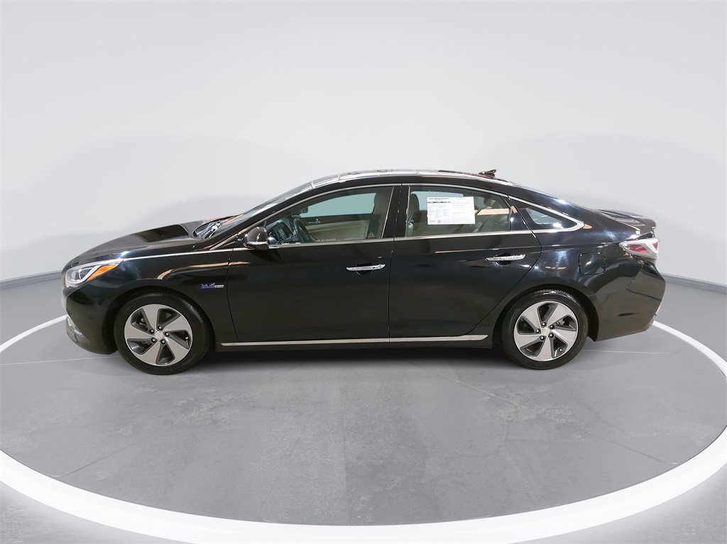 Used 2016 Hyundai Sonata Limited w/ Option Group 02 image 8