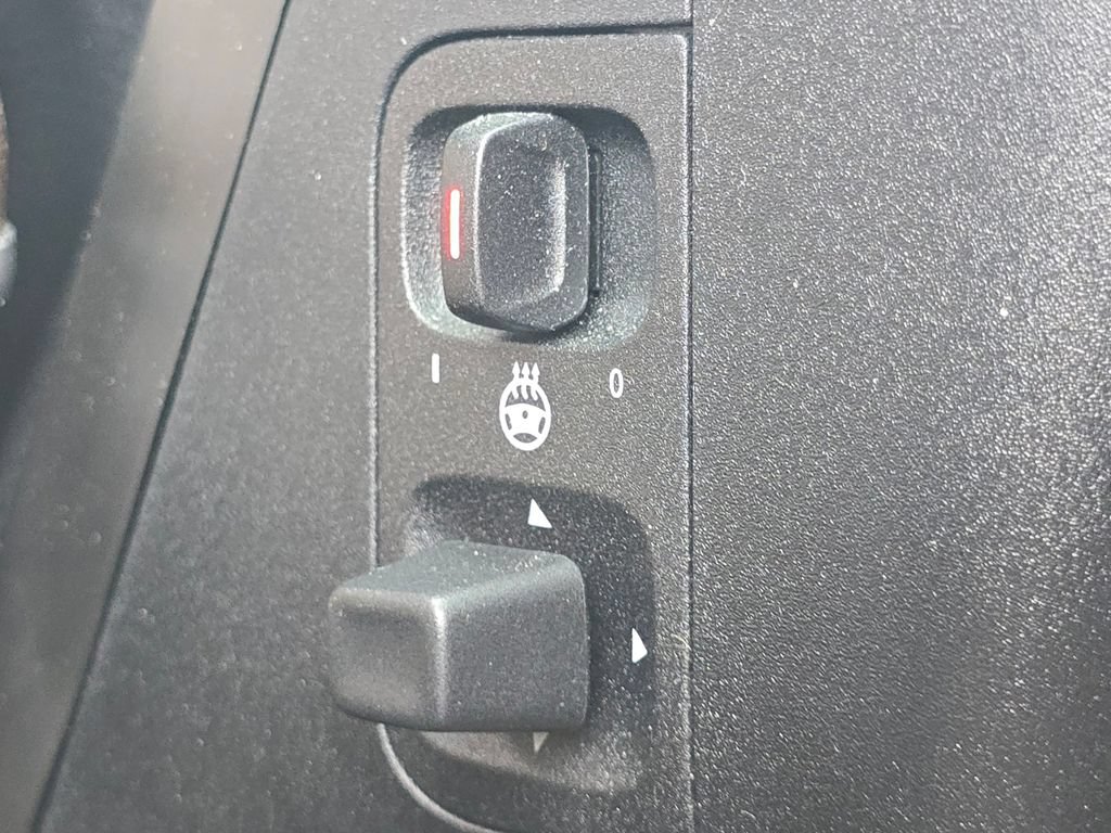 Used 2024 Mercedes-Benz GLS 580 4MATIC image 35