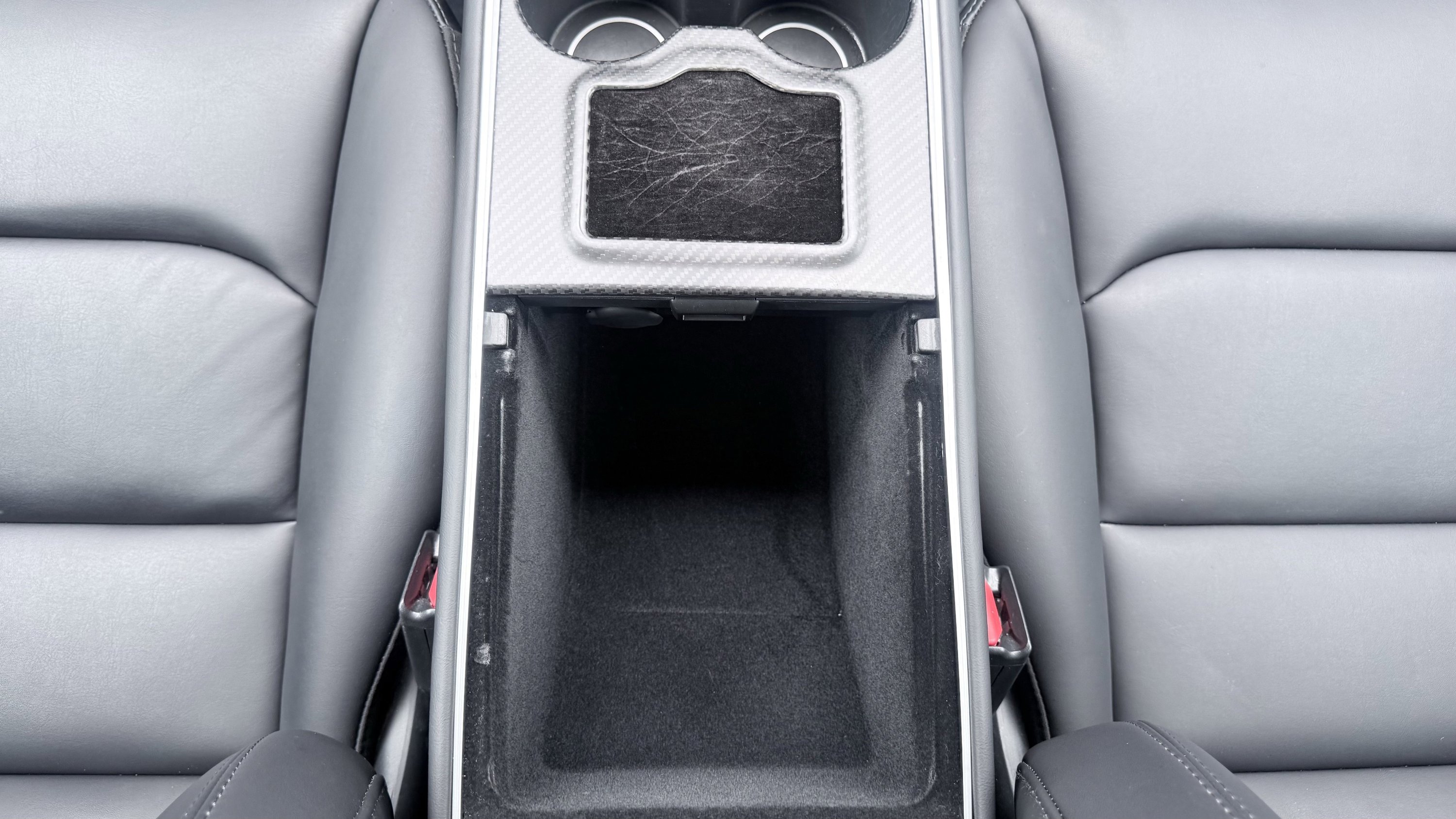 Used 2024 Tesla Model Y Performance image 50