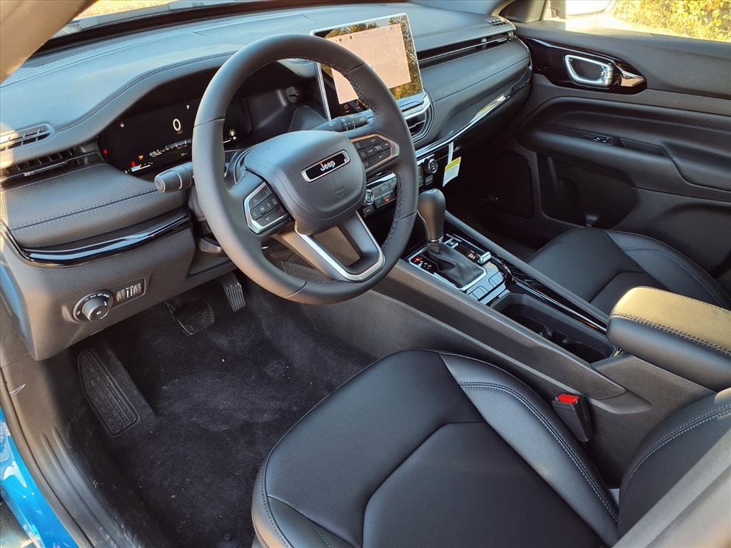 New 2026 Jeep Compass Limited image 6