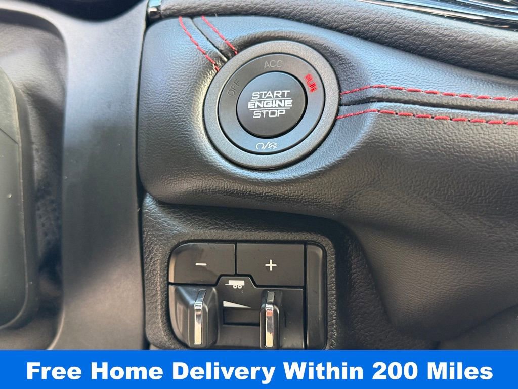 Certified 2025 Dodge Durango GT image 28