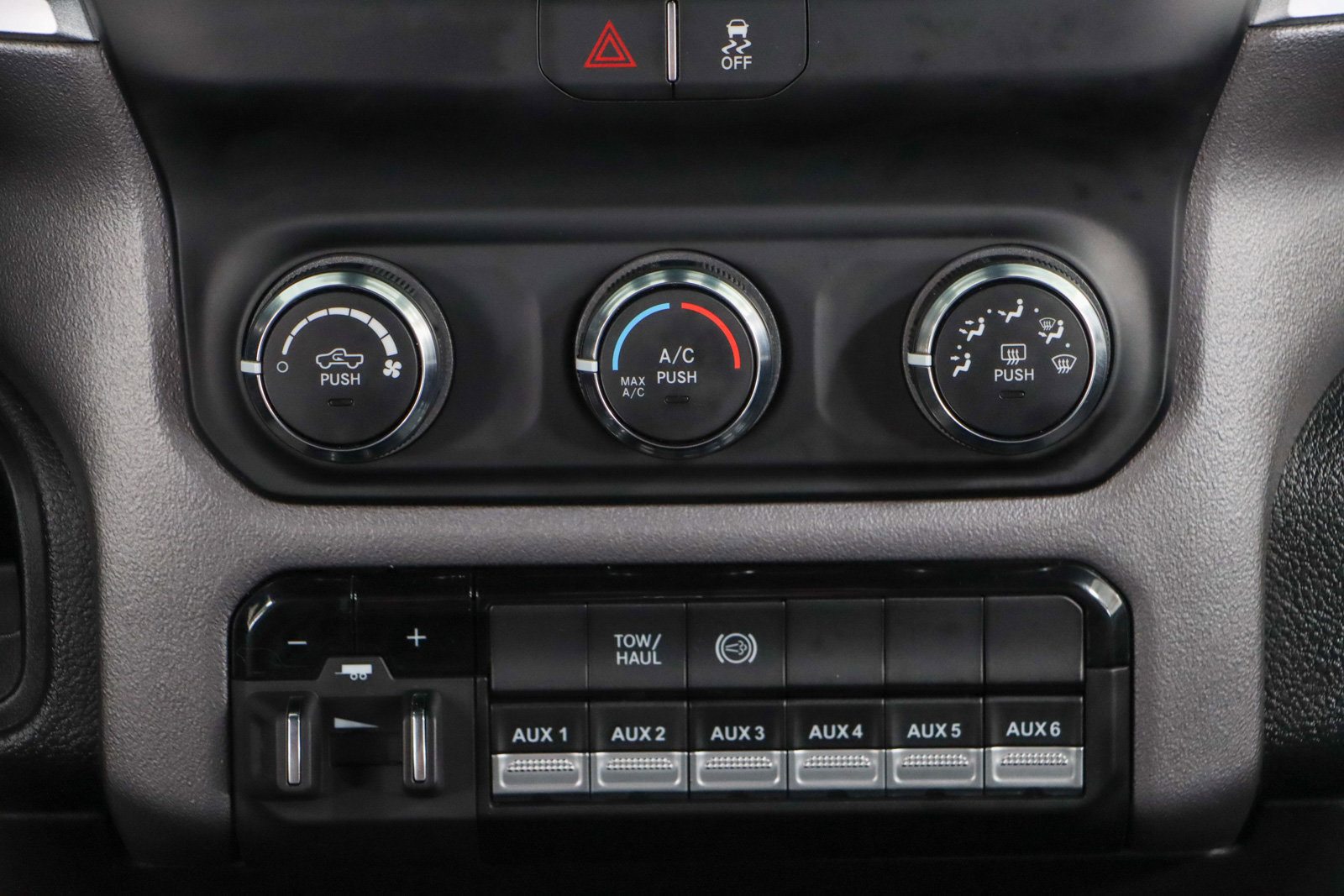 Used 2024 RAM 3500 SLT w/ Quick Order Package 2YG SLT image 19