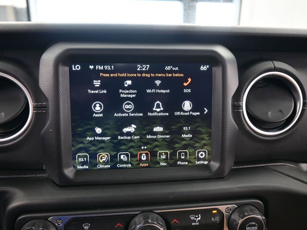 Used 2022 Jeep Wrangler Unlimited Sahara w/ Safety Group image 20