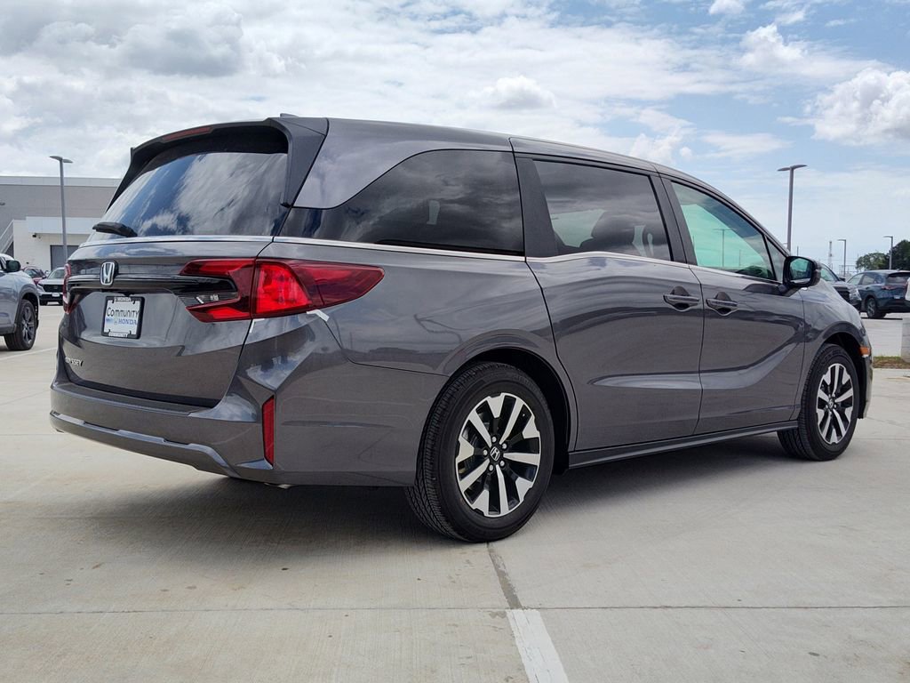 New 2026 Honda Odyssey EX-L image 4