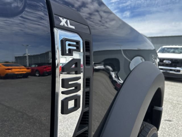 New 2026 Ford F450 XL w/ XL Chrome Package AWD/4WD image 24
