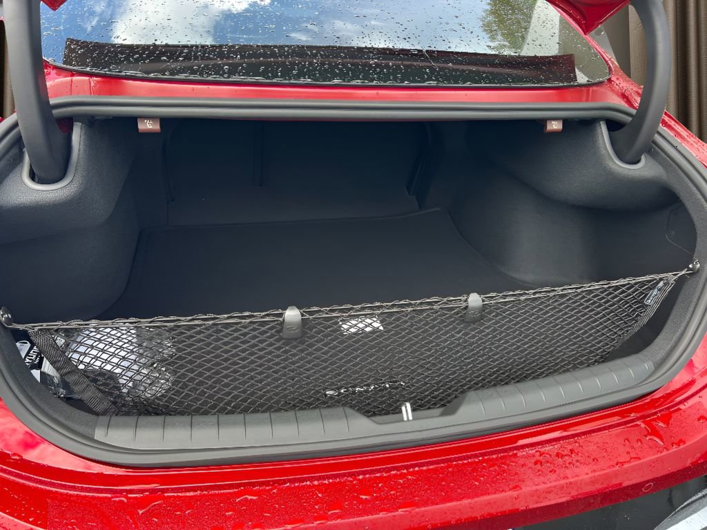 New 2025 Hyundai Sonata Limited image 13