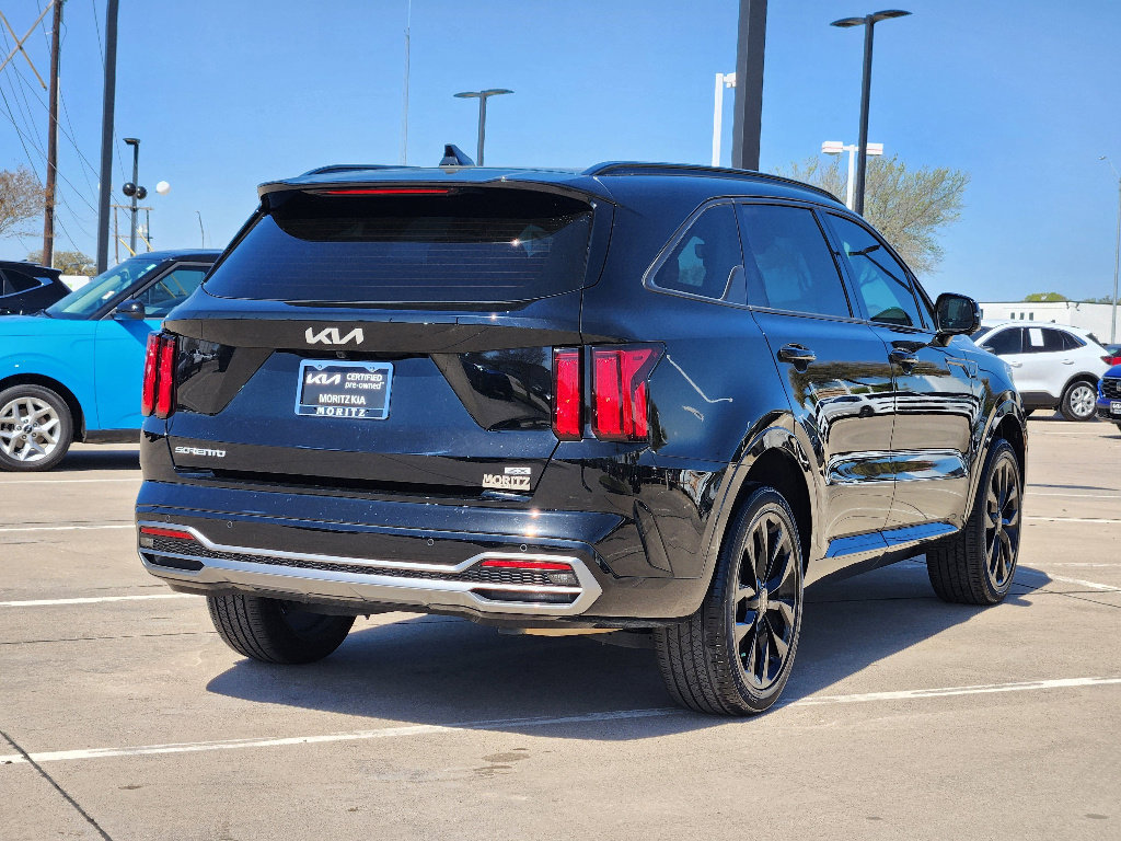 Certified 2023 Kia Sorento SX image 4