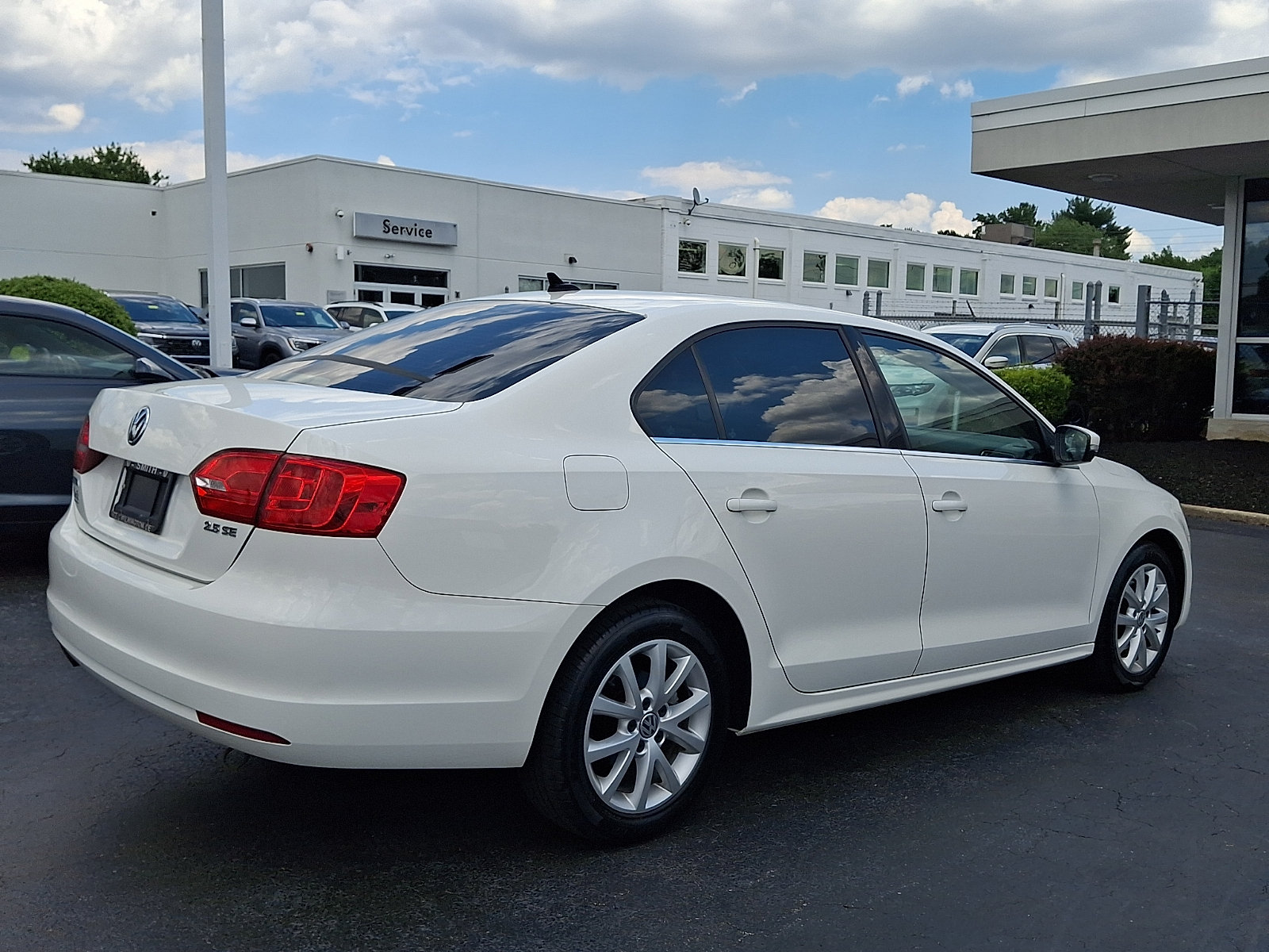 Used 2013 Volkswagen Jetta SE FWD image 6