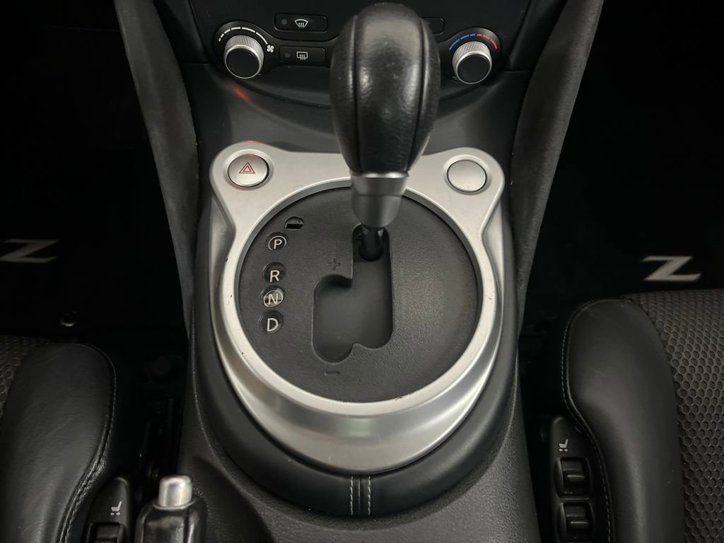 Used 2010 Nissan 370Z Touring w/ Sport Pkg image 60