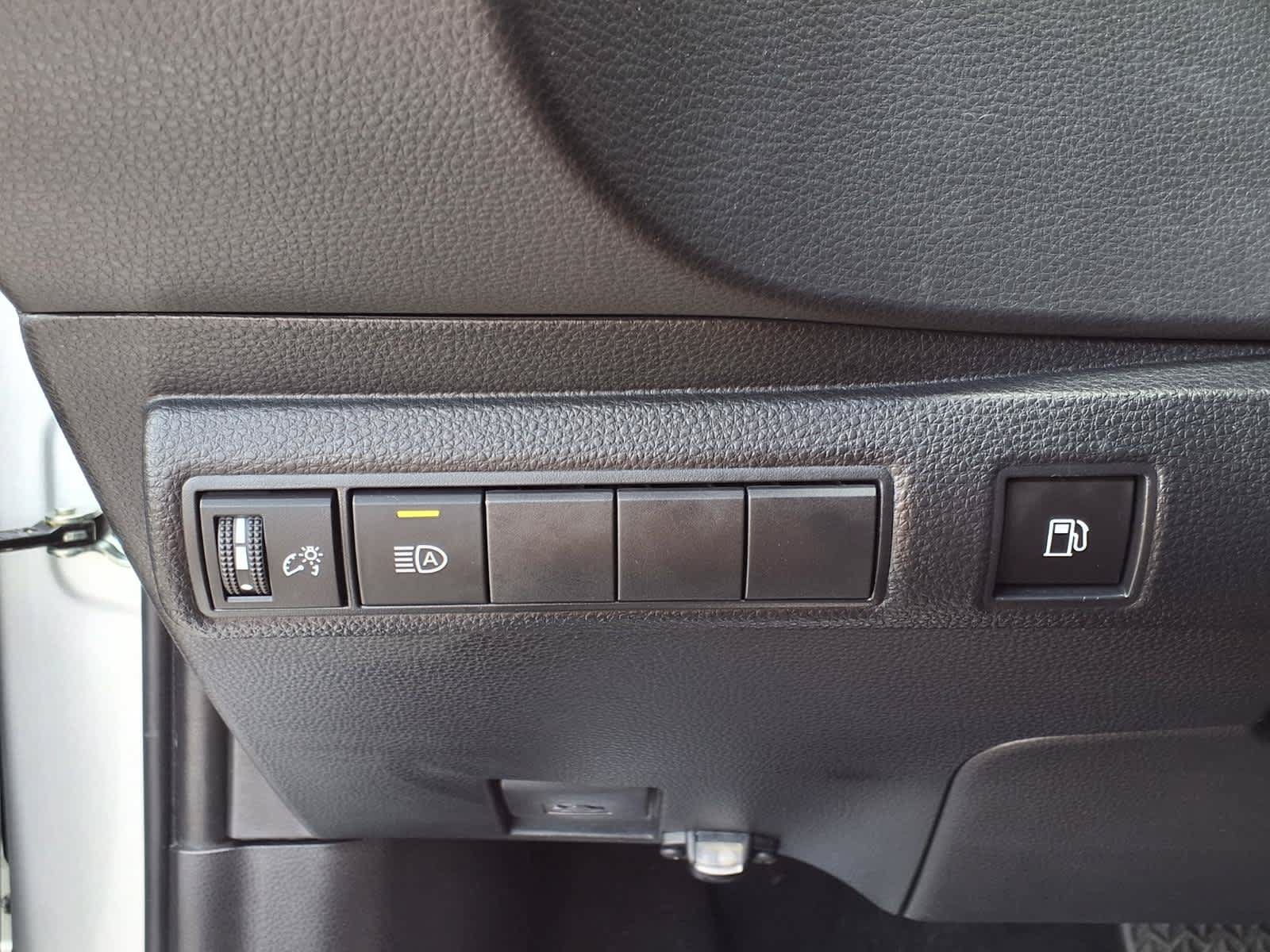 Certified 2026 Toyota Corolla LE FWD image 24