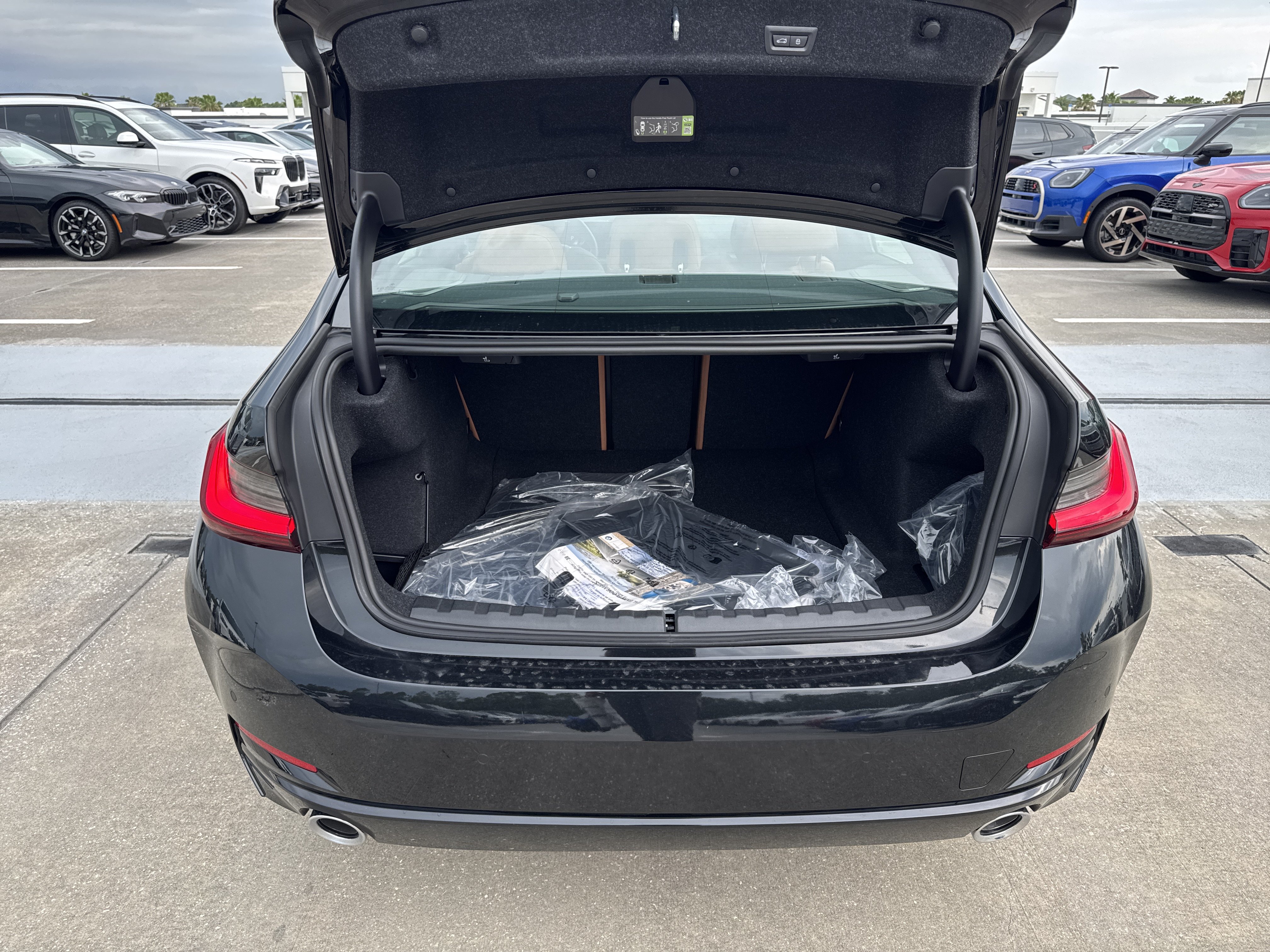 New 2026 BMW 330i Sedan w/ Premium Package RWD image 12