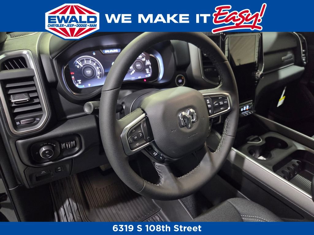 New 2026 RAM 1500 Big Horn AWD/4WD image 6