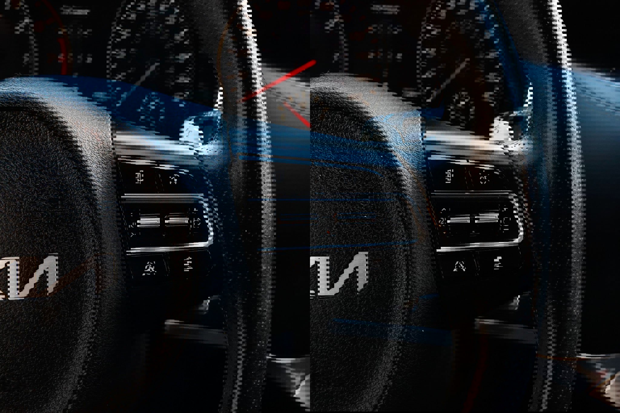 Used 2022 Kia Stinger GT2 image 30