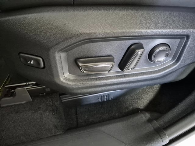 New 2026 Toyota Tundra Limited image 18