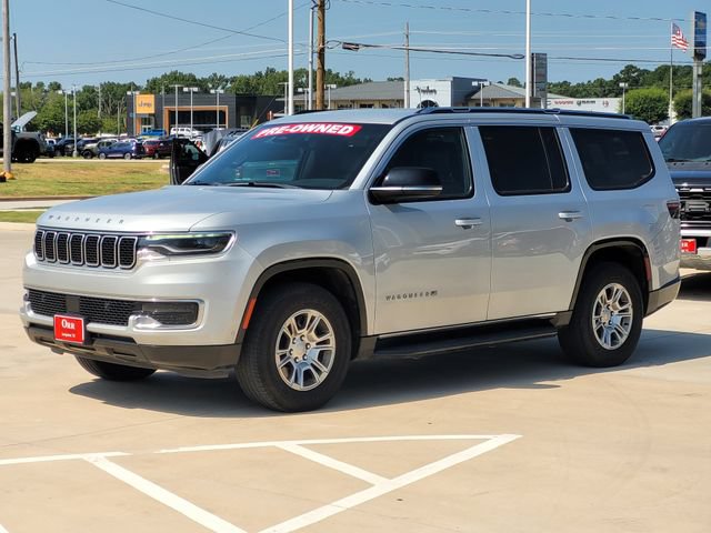 Used 2024 Jeep Wagoneer 2WD image 4