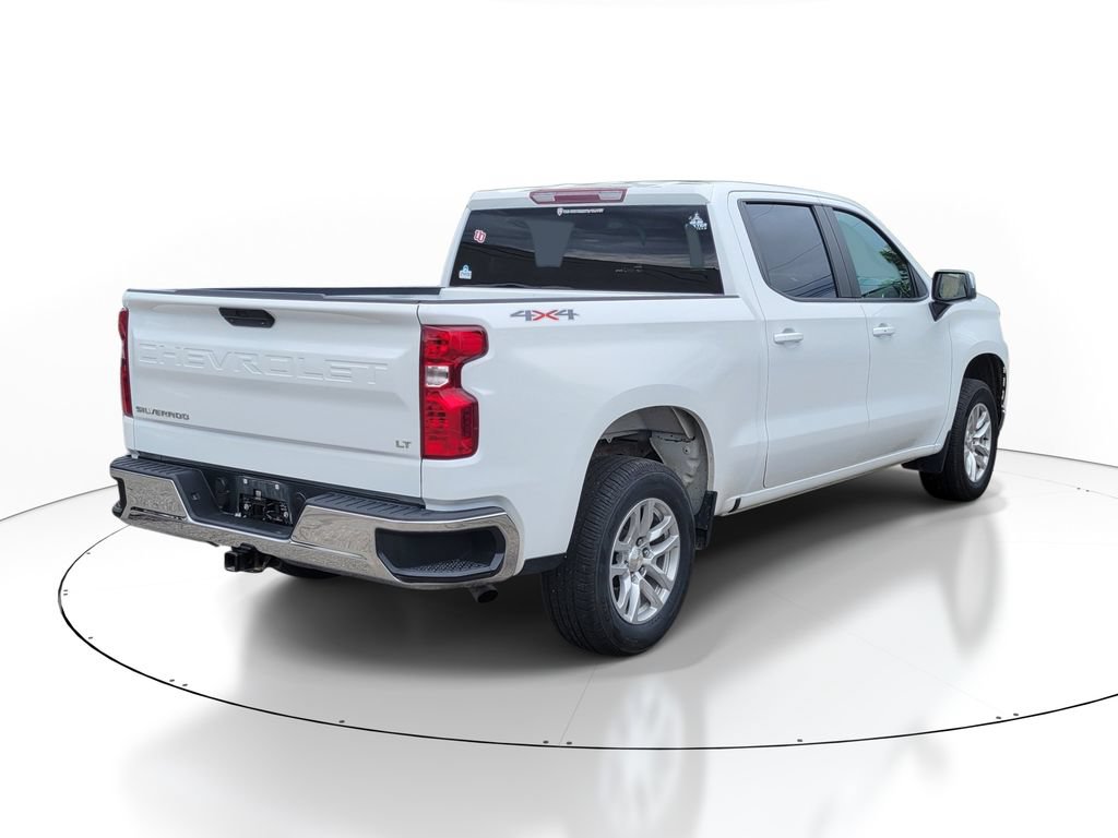 Used 2022 Chevrolet Silverado 1500 LT AWD/4WD image 3