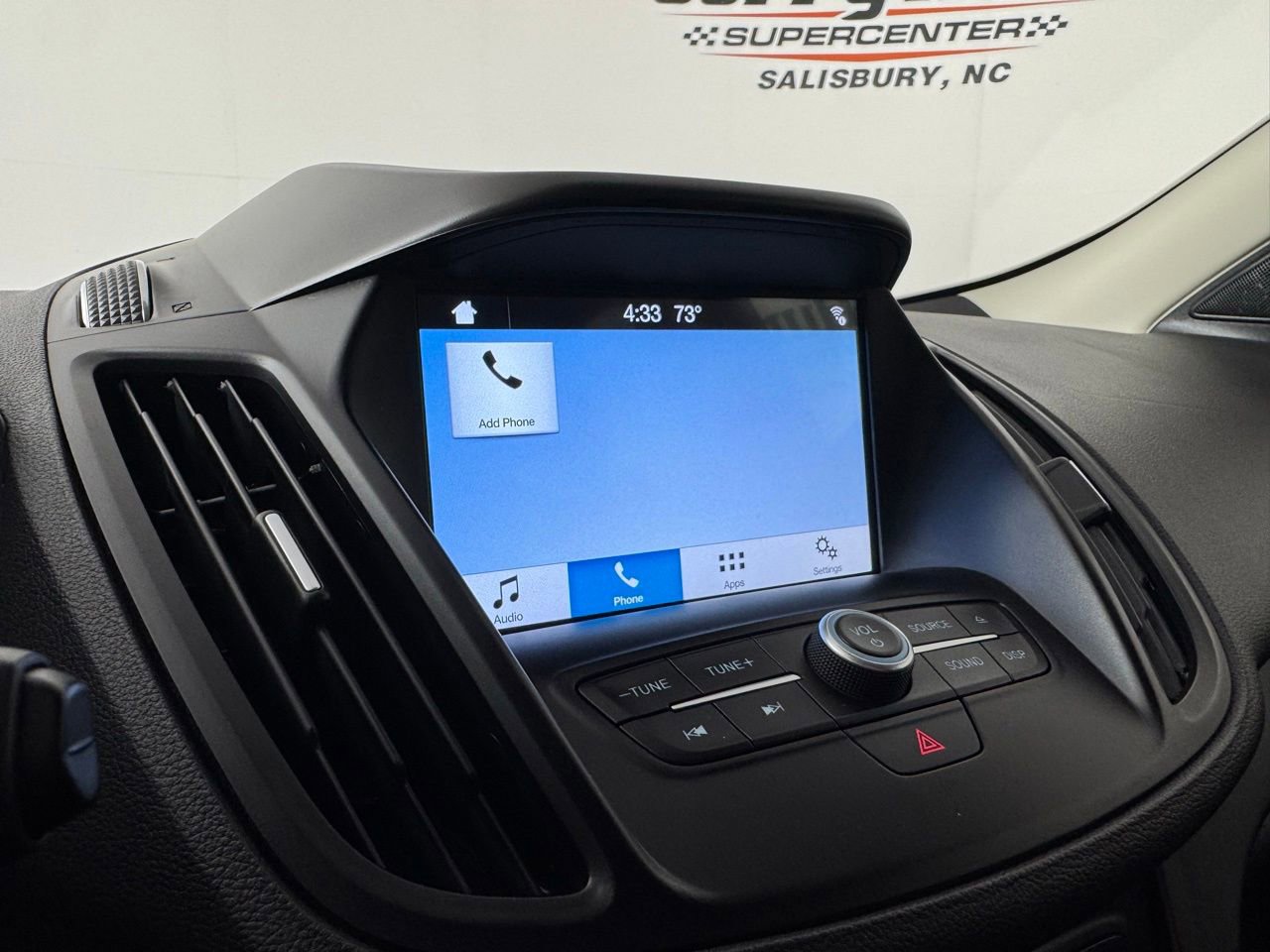 Used 2018 Ford Escape SEL image 19