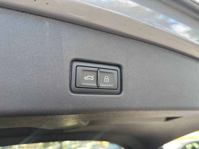 Used 2023 Audi Q4 e-tron Premium Plus image 23