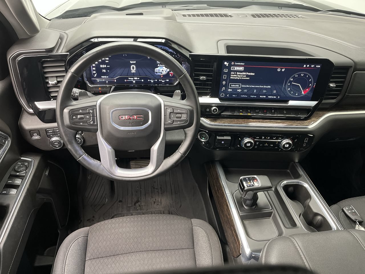 Used 2024 GMC Sierra 1500 Elevation w/ Preferred Package AWD/4WD image 14