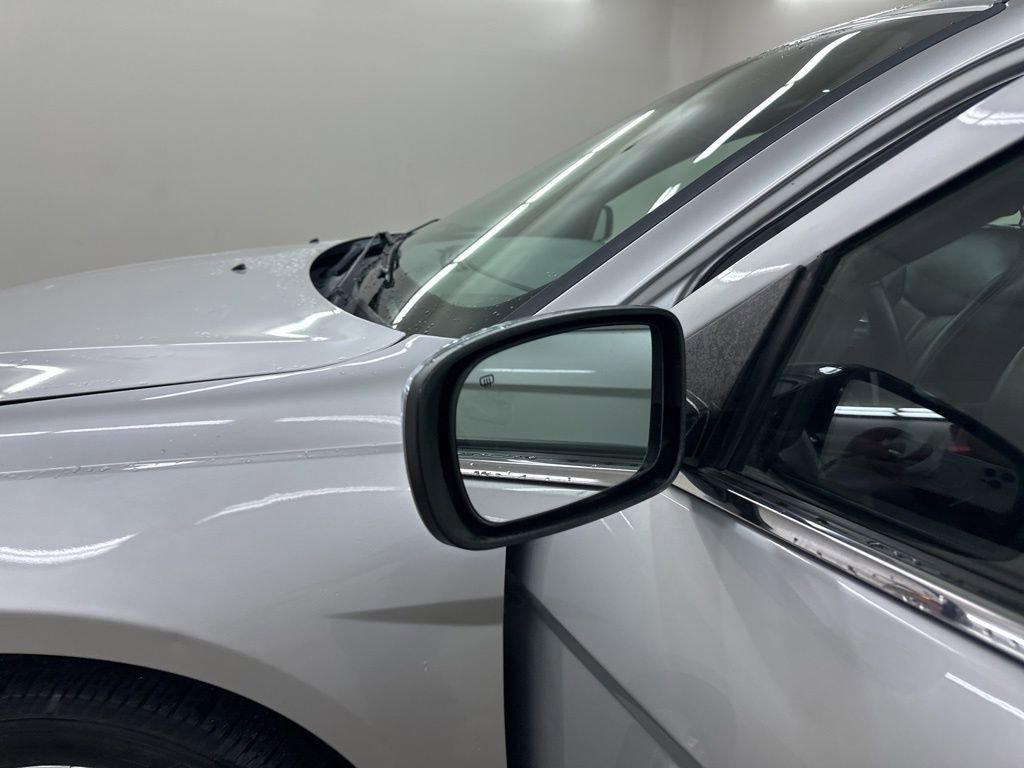 Used 2011 Chrysler 200 Limited image 17